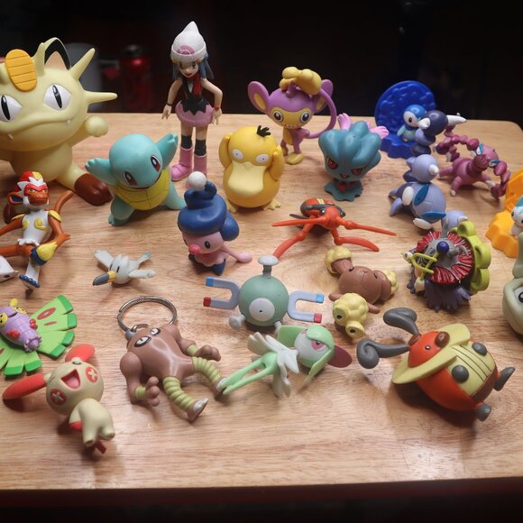 Vintage Pokemon 2000's figure toys 2006 24 piece lot bundle - Picture 1 of 13